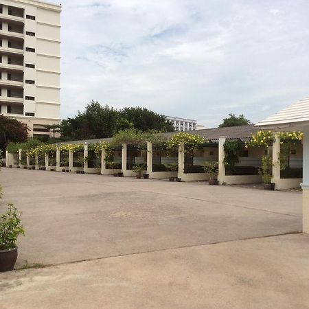 Money Resort Pattaya Exterior photo